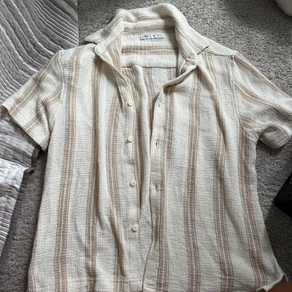 Zara Men's Cream and Tan Shirt